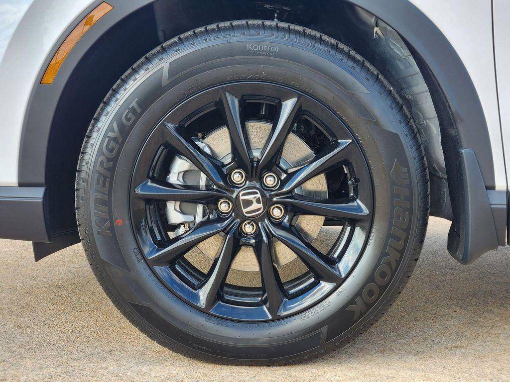 new 2026 Honda CR-V Hybrid car, priced at $38,593