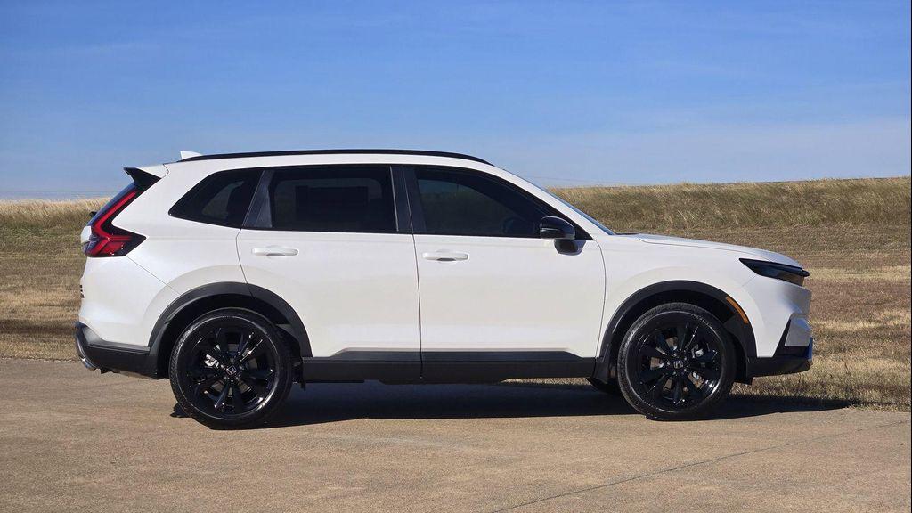 new 2026 Honda CR-V Hybrid car, priced at $41,089