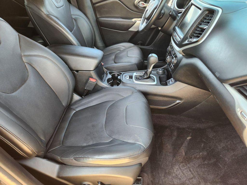 used 2018 Jeep Cherokee car, priced at $14,299