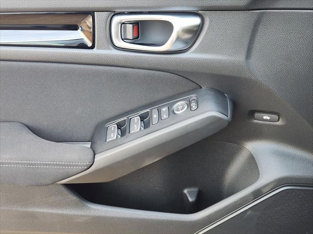 new 2025 Honda Civic Hybrid car, priced at $29,173