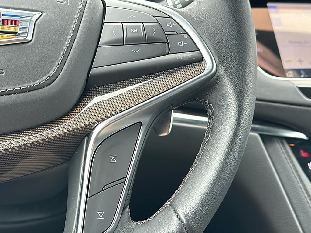 new 2024 Cadillac XT5 car, priced at $58,040