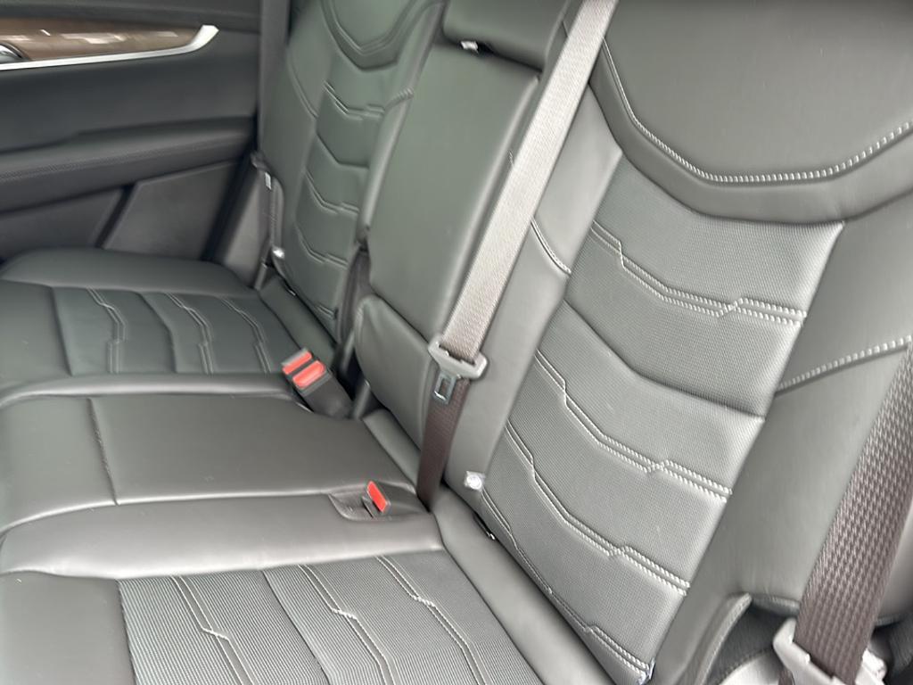 new 2024 Cadillac XT5 car, priced at $58,040