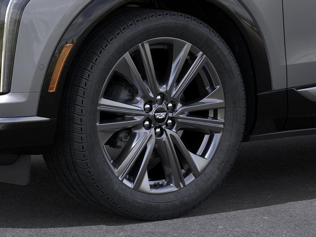 new 2025 Cadillac OPTIQ car, priced at $59,015