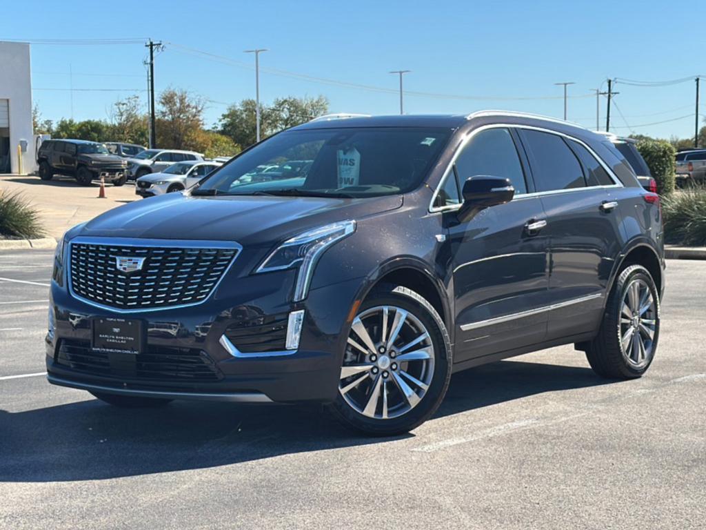 new 2024 Cadillac XT5 car, priced at $55,000