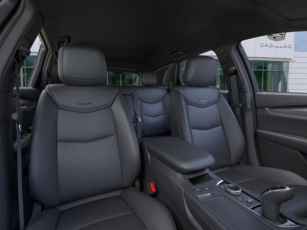 new 2025 Cadillac XT5 car, priced at $46,015