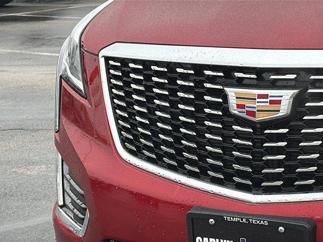 new 2025 Cadillac XT5 car, priced at $55,500