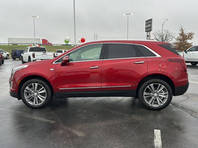 new 2025 Cadillac XT5 car, priced at $55,500