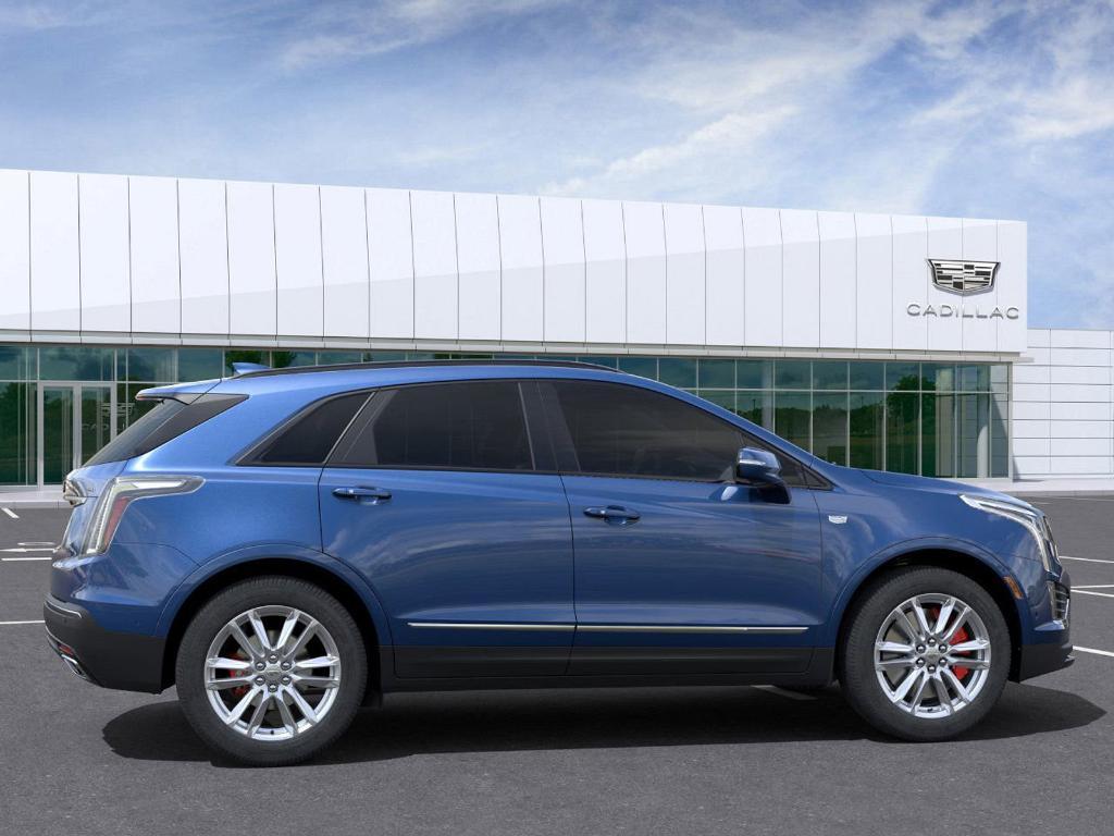 new 2025 Cadillac XT5 car, priced at $64,565