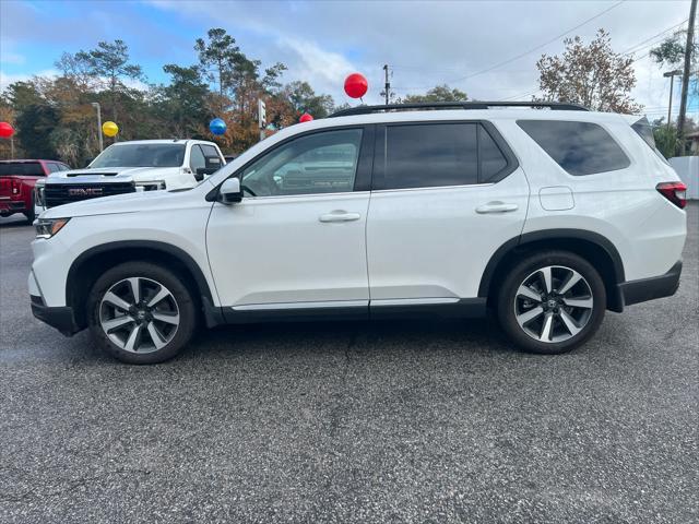 used 2025 Honda Pilot car, priced at $48,899