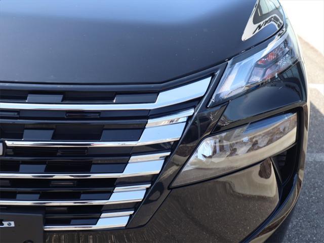 used 2025 Nissan Rogue car, priced at $31,025