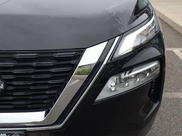 used 2022 Nissan Rogue car, priced at $22,112