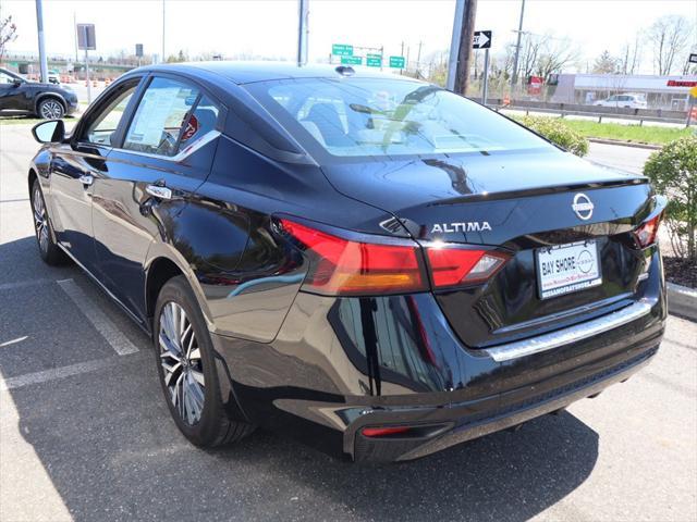 used 2023 Nissan Altima car, priced at $22,039