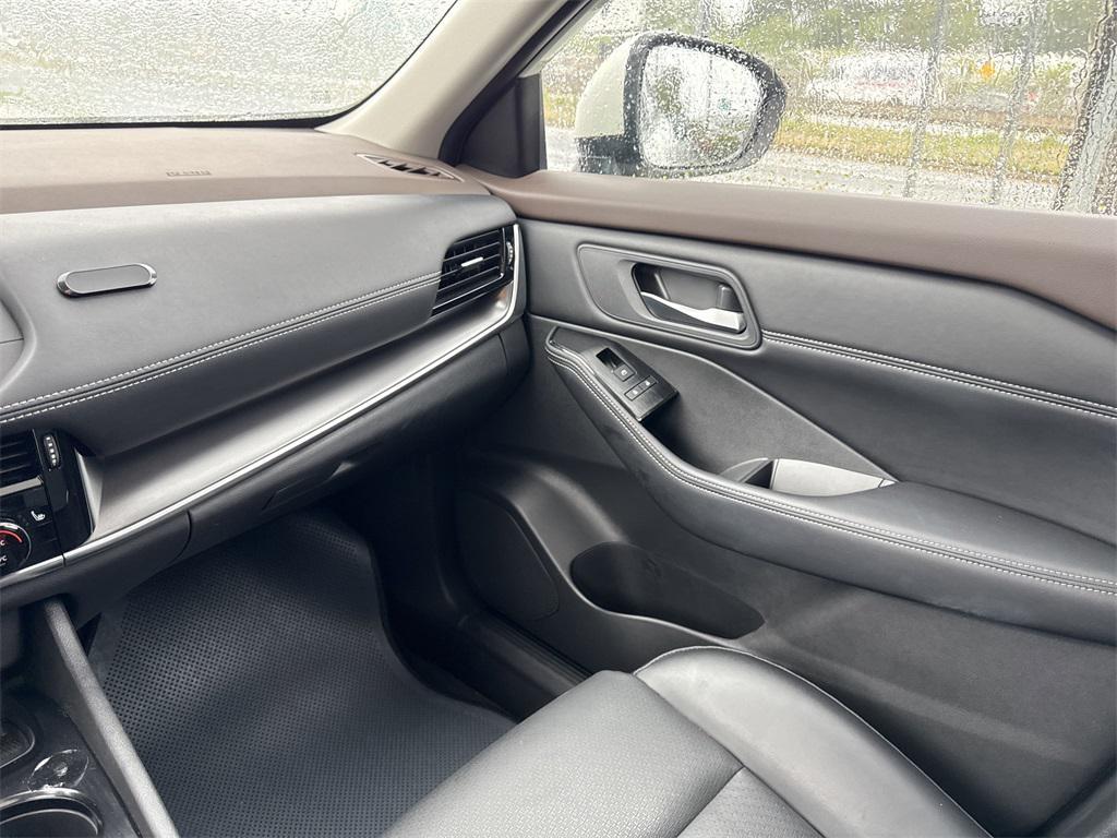 used 2022 Nissan Rogue car, priced at $22,499