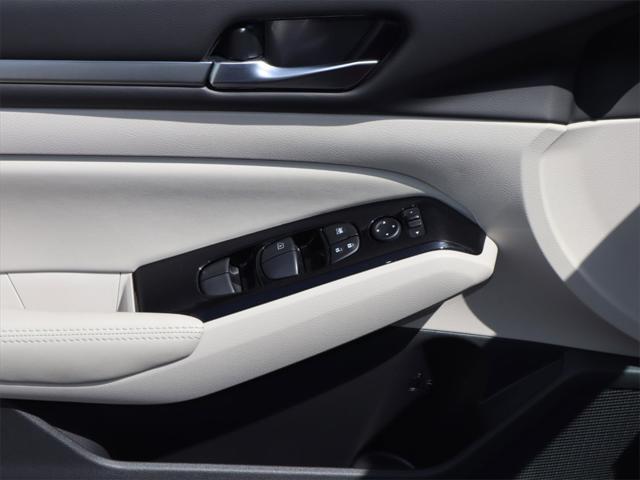 used 2023 Nissan Altima car, priced at $22,033