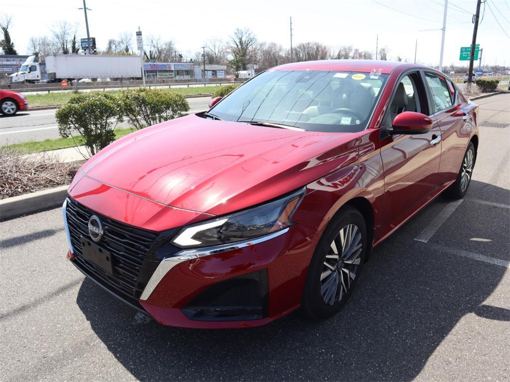 used 2023 Nissan Altima car, priced at $21,533