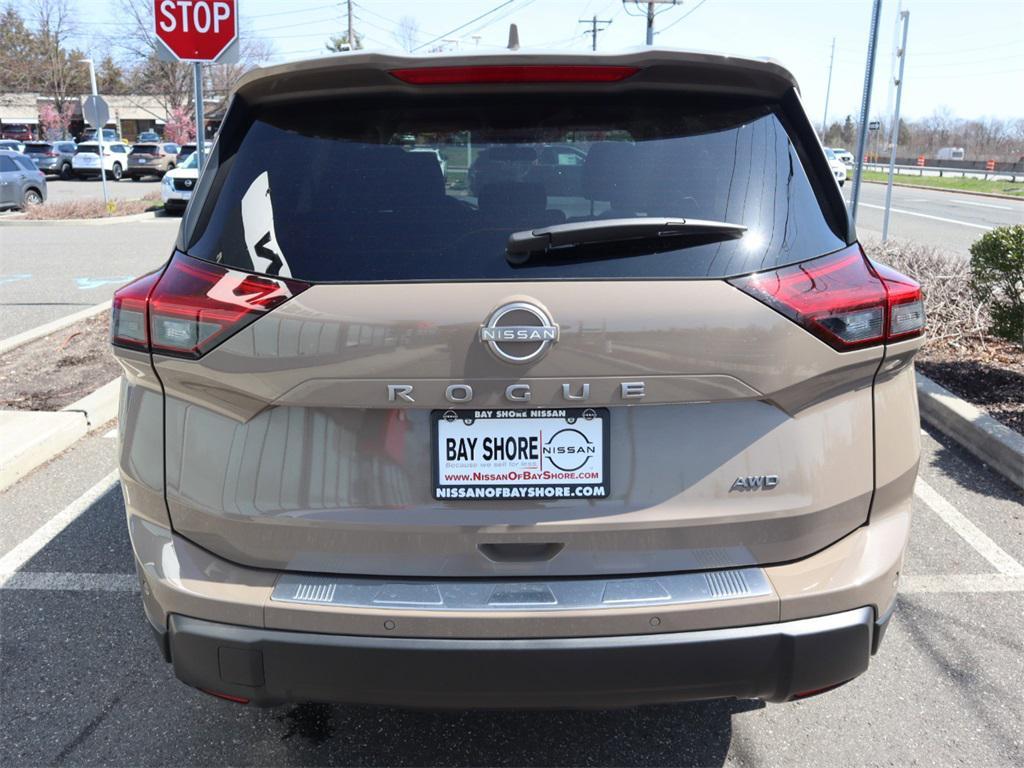 used 2025 Nissan Rogue car, priced at $31,303
