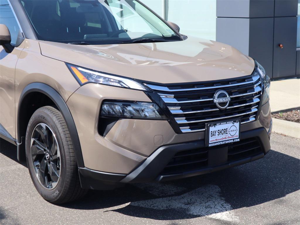 used 2025 Nissan Rogue car, priced at $31,303