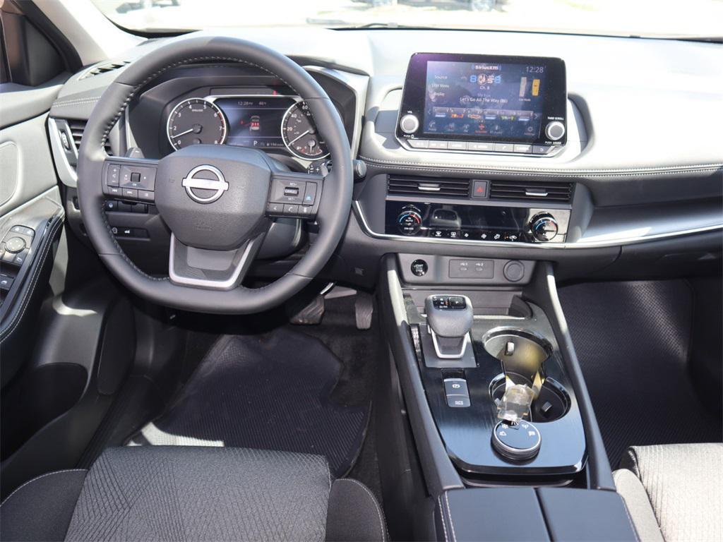 used 2025 Nissan Rogue car, priced at $31,303