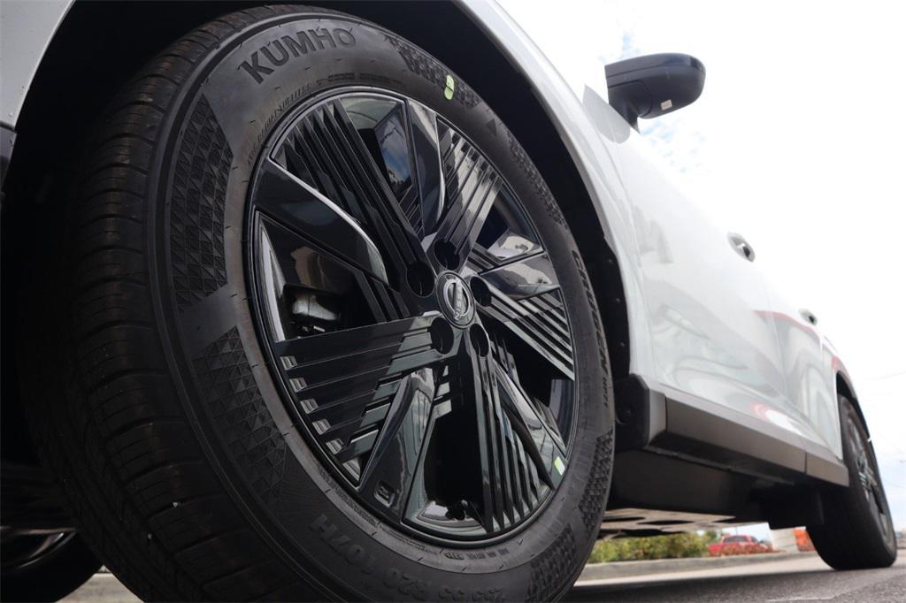 new 2026 Nissan Murano car, priced at $44,210