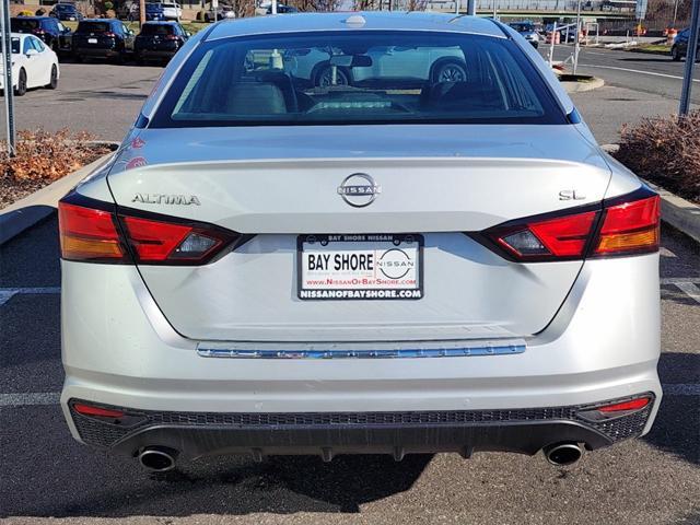 used 2023 Nissan Altima car, priced at $22,078