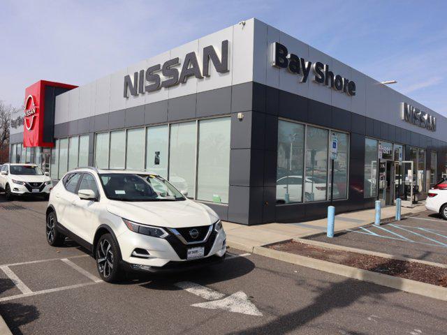 used 2022 Nissan Rogue Sport car, priced at $23,764