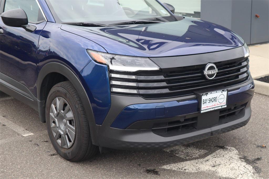 used 2025 Nissan Kicks car, priced at $20,978