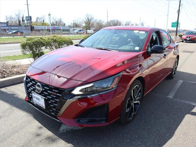 used 2023 Nissan Altima car, priced at $22,118