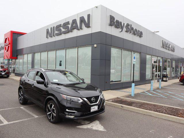 used 2022 Nissan Rogue Sport car, priced at $23,466