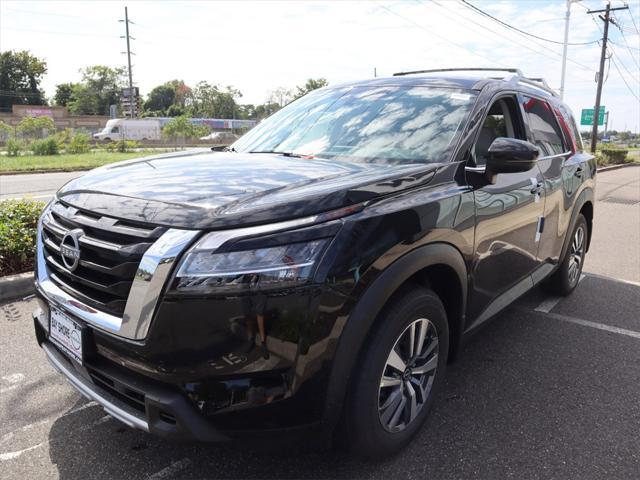 new 2025 Nissan Pathfinder car, priced at $47,735