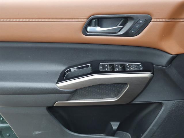 used 2022 Nissan Pathfinder car, priced at $33,894