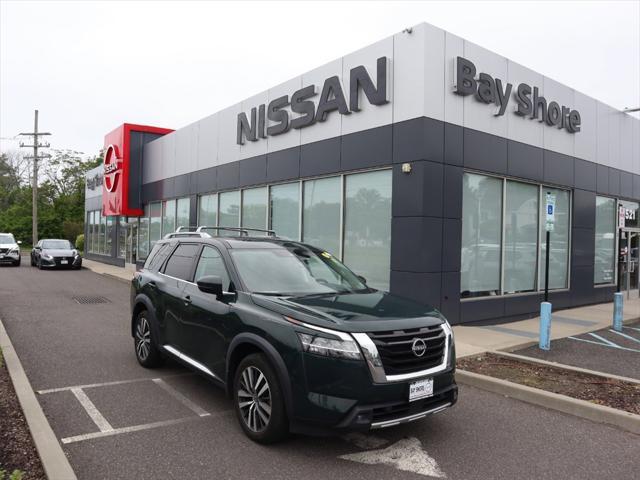 used 2022 Nissan Pathfinder car, priced at $33,894