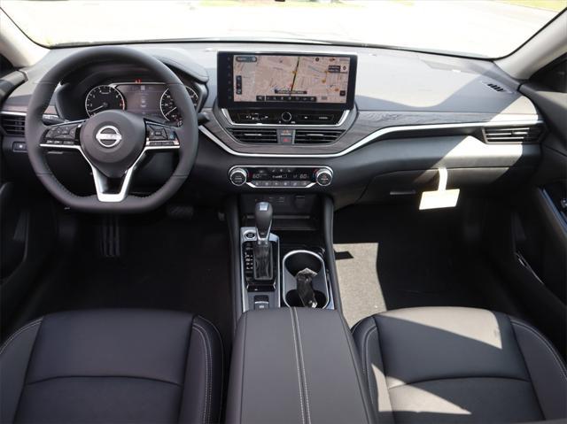 new 2025 Nissan Altima car, priced at $37,605