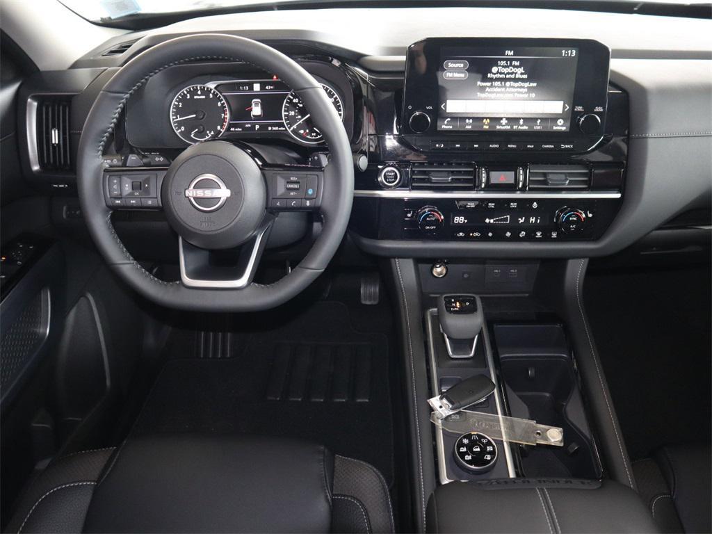 new 2025 Nissan Pathfinder car, priced at $46,475