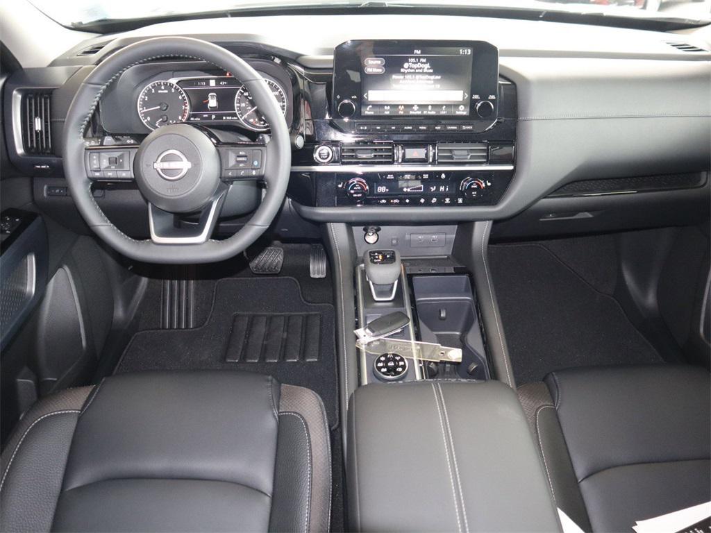 new 2025 Nissan Pathfinder car, priced at $46,475