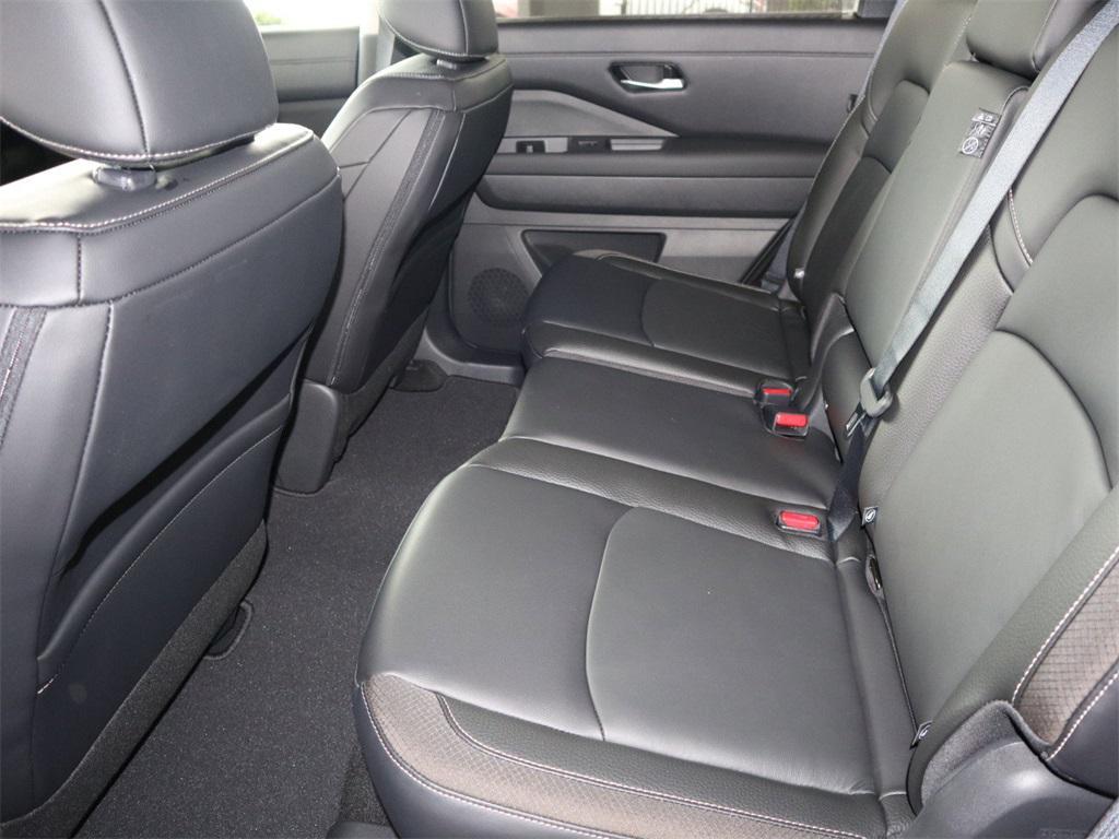 new 2025 Nissan Pathfinder car, priced at $46,475