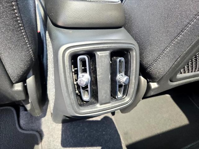 used 2024 Volvo XC40 car, priced at $32,995