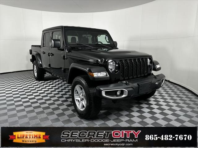 used 2022 Jeep Gladiator car, priced at $37,598