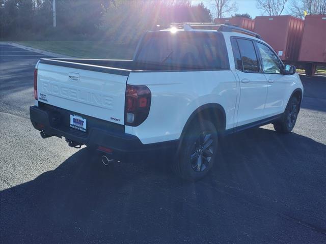 new 2025 Honda Ridgeline car, priced at $42,800