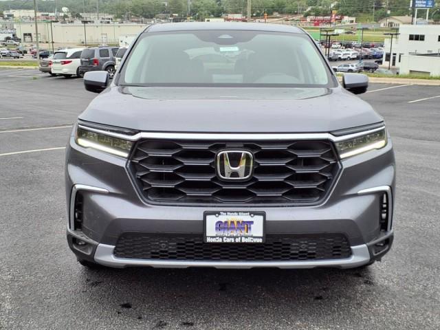 new 2025 Honda Pilot car, priced at $47,050
