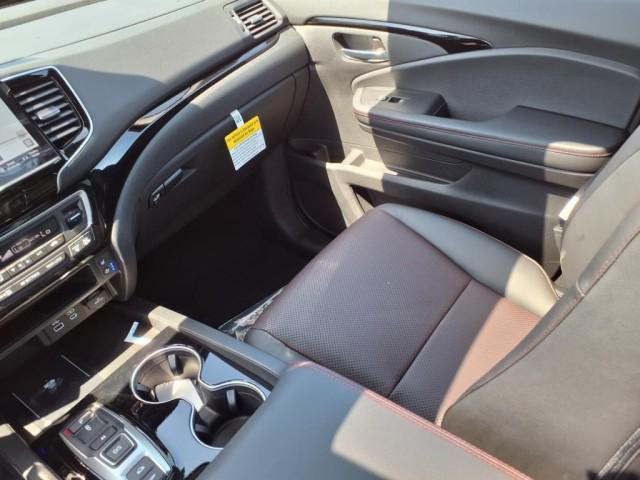 new 2025 Honda Ridgeline car, priced at $48,905