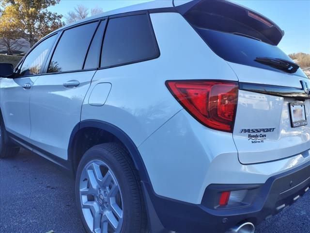 new 2025 Honda Passport car, priced at $44,250