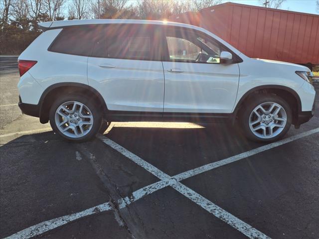 new 2025 Honda Passport car, priced at $44,250