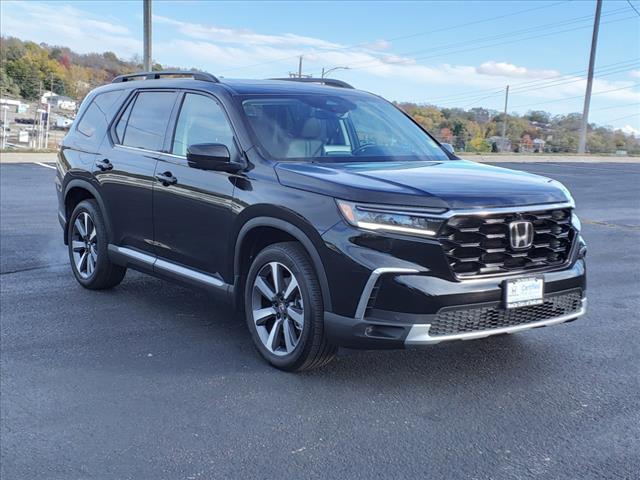 used 2025 Honda Pilot car, priced at $50,500