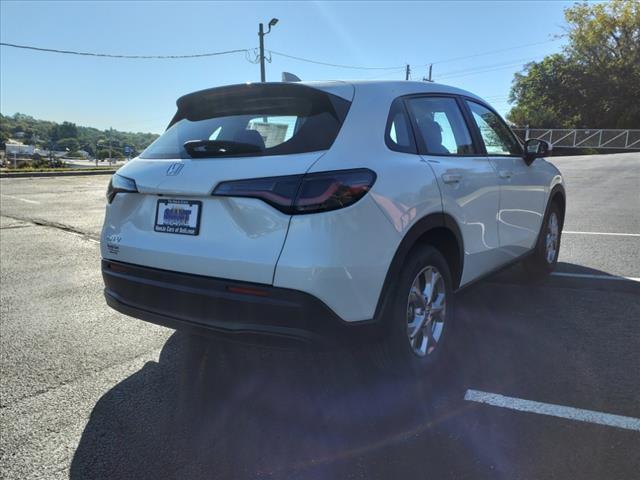 new 2025 Honda HR-V car, priced at $28,405