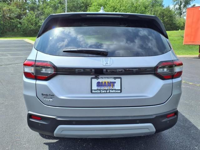 new 2025 Honda Pilot car, priced at $47,050