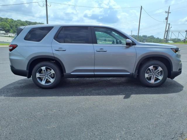 new 2025 Honda Pilot car, priced at $47,050