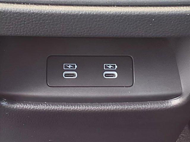new 2026 Honda CR-V Hybrid car, priced at $40,250