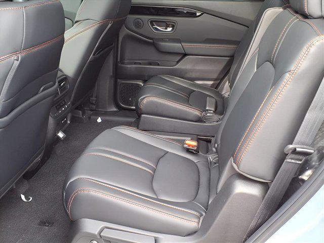 new 2025 Honda Pilot car, priced at $51,350