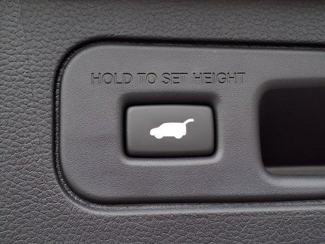 new 2025 Honda Pilot car, priced at $51,350