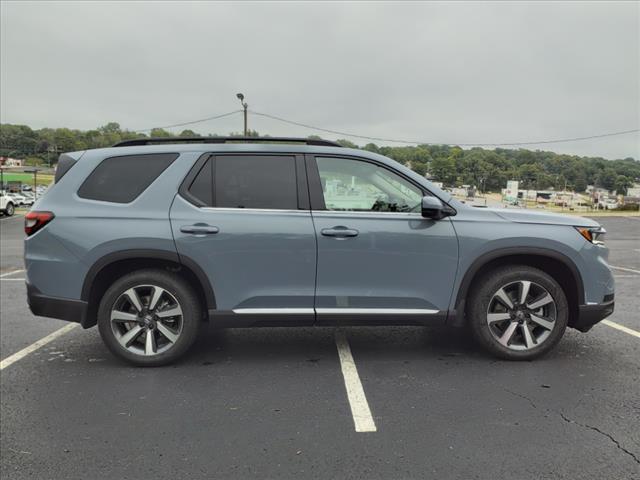 new 2025 Honda Pilot car, priced at $51,150